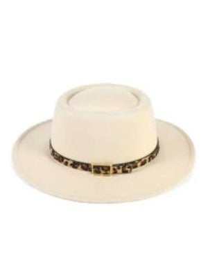 Ivory Felt Boat Hat With Leopard Band